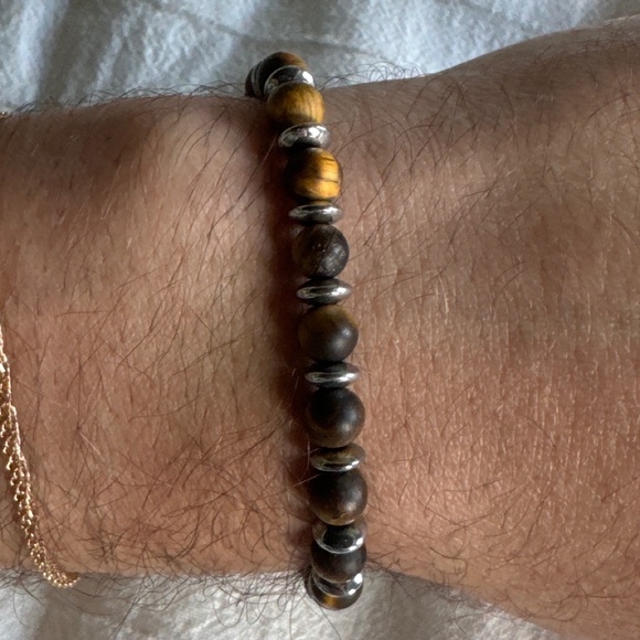 Tiger’s Eye Gemstone Bracelet - Picture 1 of 2